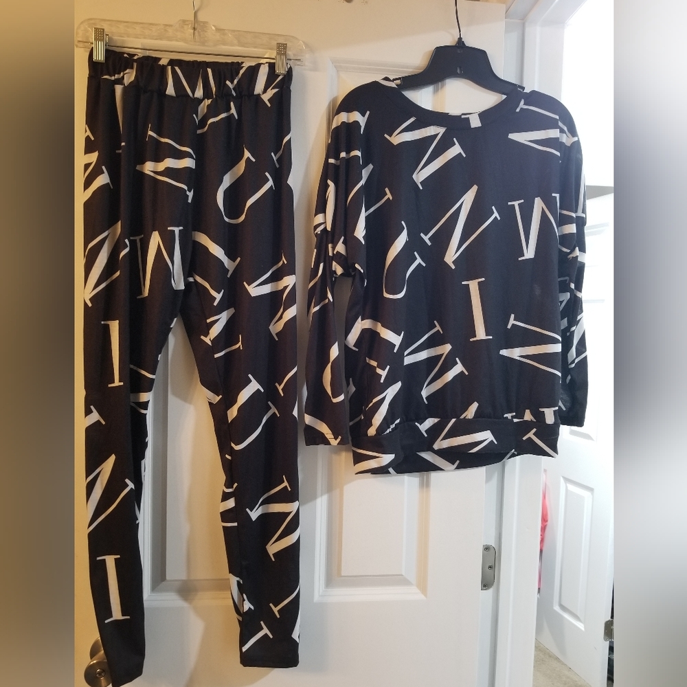 2 piece legging and long sleeve